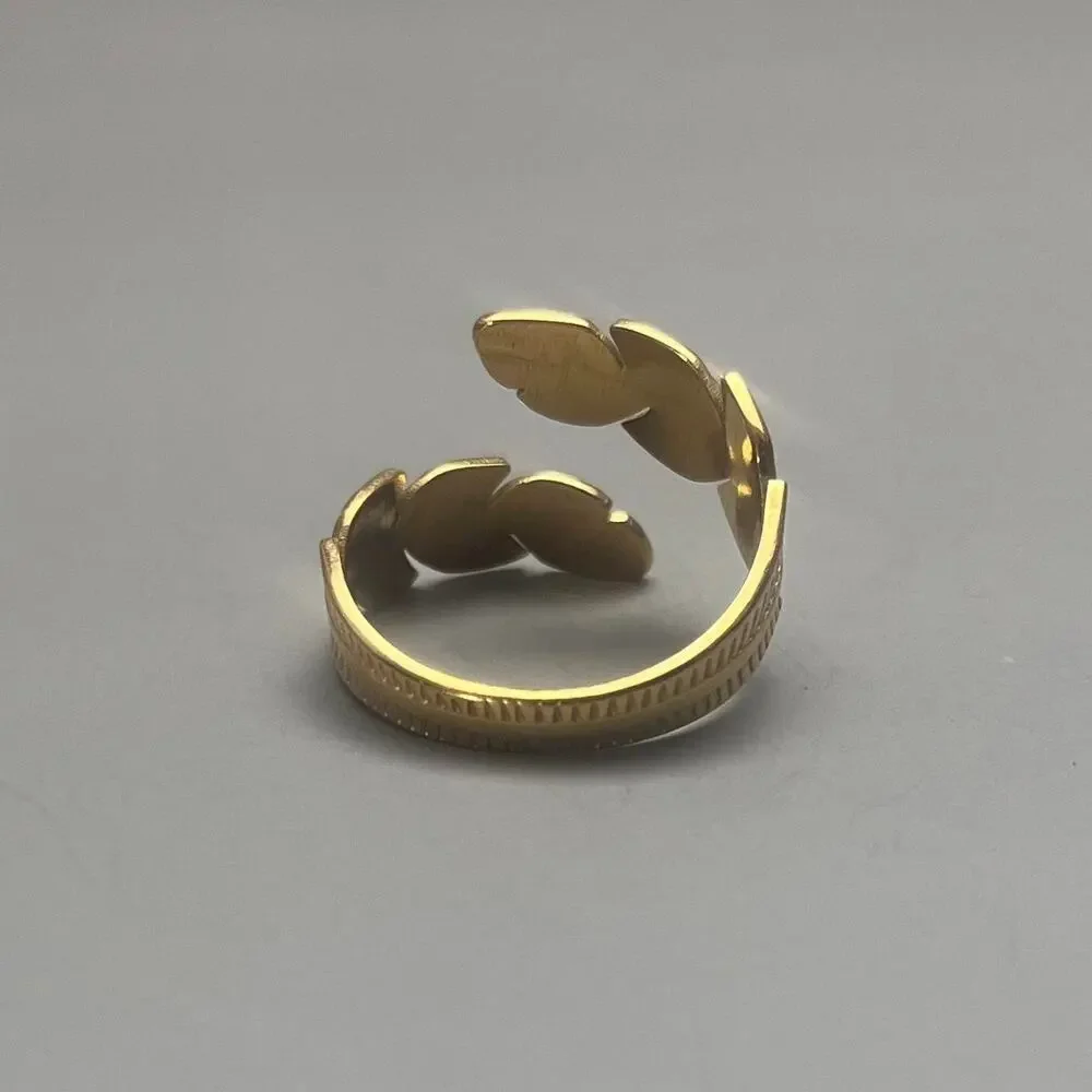 y2k 2000s vintage gold leaf ring